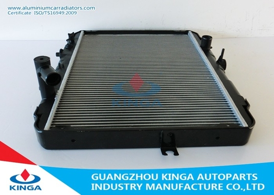 Sealed Hyundai Radiator H100 PORTER 2.4I ' 93 GRACE ' 93-2.5D MT Auto Radiators supplier