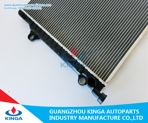 Toyota Tacoma 04 AT Aluminium Car Radiator 8708911000 12 Month Warranty supplier