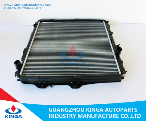 Auto Aluminum Toyota Radiator Hilux 2003 MT Car Radiator Repair supplier