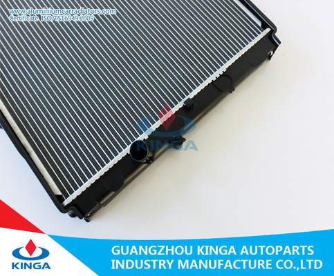 Auto Aluminum Toyota Radiator Hilux 2003 MT Car Radiator Repair supplier