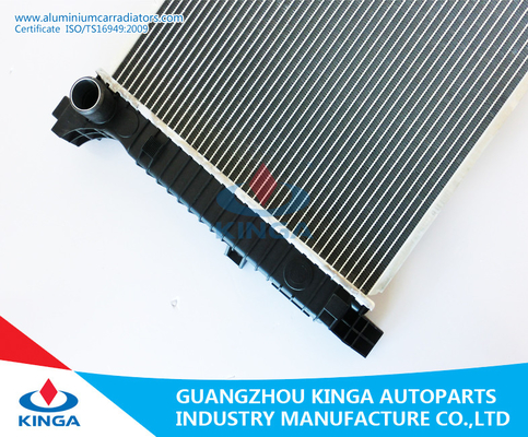 Benz Aluminum Radiators For Sprinter ' 95-03 MT OEM 9015003500 / 3600 / 3900 supplier