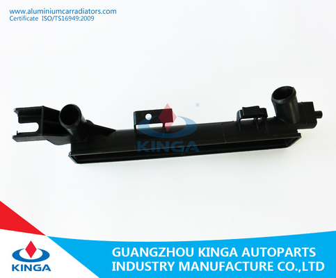 Auto Parts Right Radiator Plastic Tank For Chrysler Grand Caravan 93-95 AT supplier