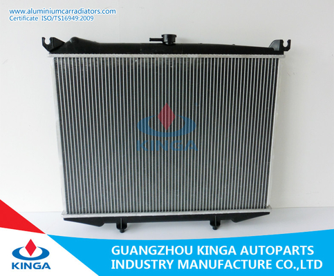 Classic Car Nissan Radiator For Hardbody ' 92-95 D21d AT OEM 21450-1F100 supplier