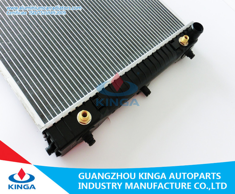 Mercedes Benz 207D / 209D / 307D Automobile Radiator Year 68 - 77 supplier