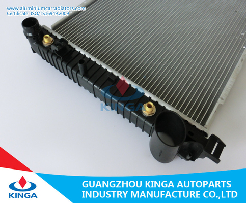 Tube Fin Core All Aluminum Replacement Radiators Benz 1997-1999 W220 Thicnkess 32mm supplier