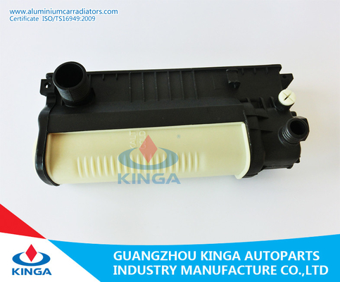 Left Inlet Water Radiator Plastic Tank Replacement Bwm 316/318/520/525i MT Transmission supplier