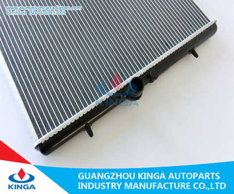 PEUGEOT 407 ' 04 MT Aluminium Car Radiators OEM 1330 J9/1330 V3 Full Aluminum Radiator supplier