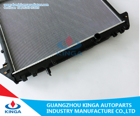 Motorcycle Parts Car Cooling Radiator Silver Racing Radiator Hilux Innova ' 04 Diesel AT supplier