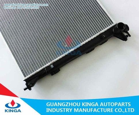 25310-2Z100 Automotive Engine Radiator For HYUNDAI IX35 2010- AT supplier