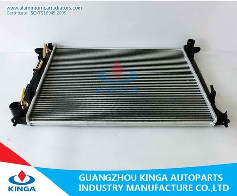 25310-2Z100 Automotive Engine Radiator For HYUNDAI IX35 2010- AT supplier