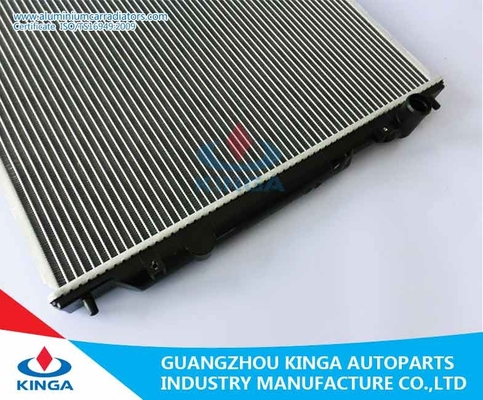 PA16 PA26 Classic Car Radiators For Mitsubishi L400 / SPACE GEAR ' 94 supplier