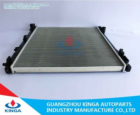 Silver Colour High Herformance Hyundai Radiator SORENTO 3.5L V6 '03-06 MT supplier