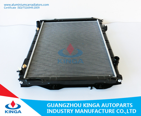 Hot Sell 2016 Auto Radiator For TOYOTA / LEXUS TACOMA'95-04 AT supplier