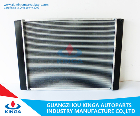 Automotive Engine Custom Aluminium Radiators TOYOTA AURIS 1.4D4D ' 07-MT supplier