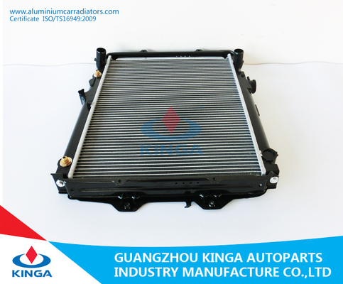 PA 16/32/36 Classic Car Radiators For HILUX2.4’88-97 AT supplier