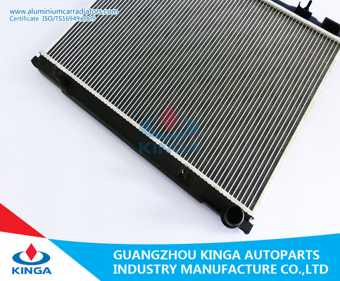 Aluminum Radiators SORENTO 3.5i V6'02-05 MT TS16949 Certification supplier