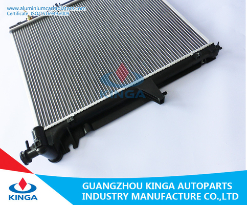 Custom Aluminum Car Parts G200'04-/L200'07 AT PA16/26mm Aluminum Plastic Radiator supplier