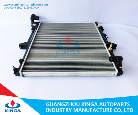 Custom Aluminum Car Parts G200'04-/L200'07 AT PA16/26mm Aluminum Plastic Radiator supplier