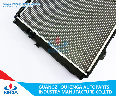 TOYOTA Hilux Pickup MT Radiator Replacement With Tube Fin Cooling System supplier