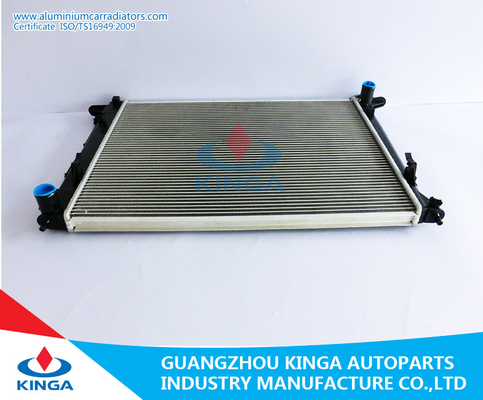 46.5 / 46.5*490mm Aluminium Hyundai Radiators Plastic For IX35'10-MT supplier