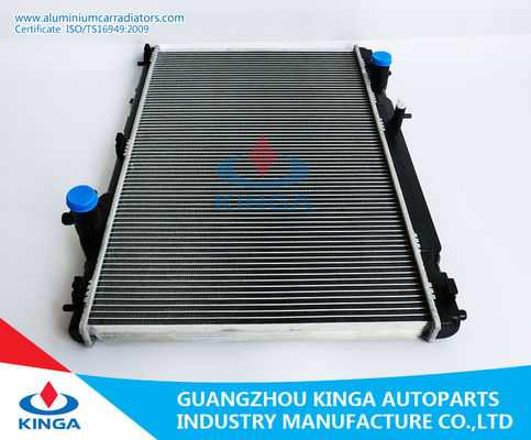 3-Row Aluminum Core Plastic Tank  Radiator For  TOYOTA LEXUS'07-10 LS460 MT supplier