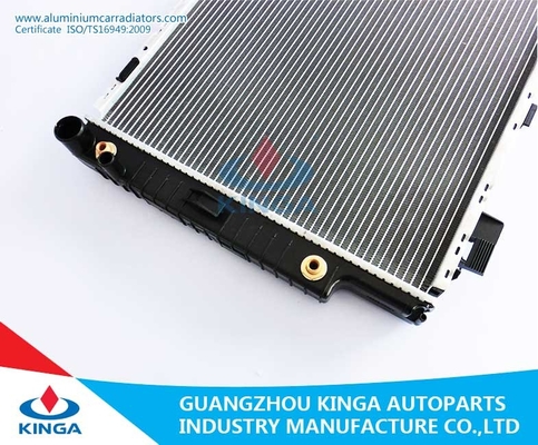 High Performance Auto Spare Parts Aluminum Benz Radiator W210 / E200 / E280 / E320'95-00 AT supplier