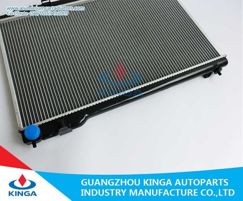 Efficient Cooling Aluminum Auto Radiator For  Nissan INFINITI'03-05 FX45 MT supplier