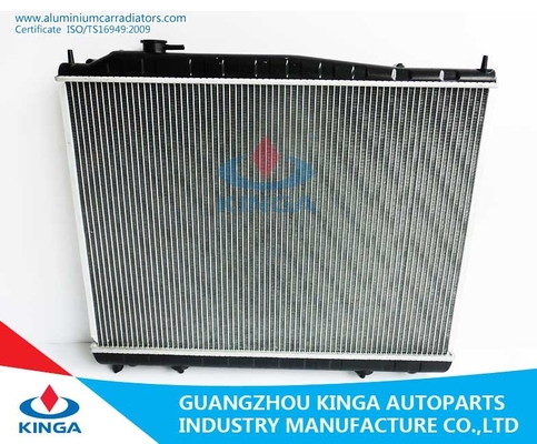 Nissan Terrano aluminum auto radiator High Performance with Tube - fin supplier