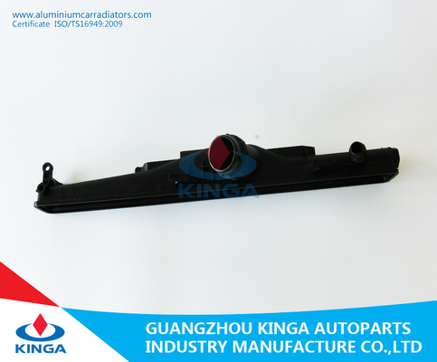 320/323/325/330i 05-3E90 MT Radiator Plastic Tank 7521046/7521931/7556339/7559273 supplier