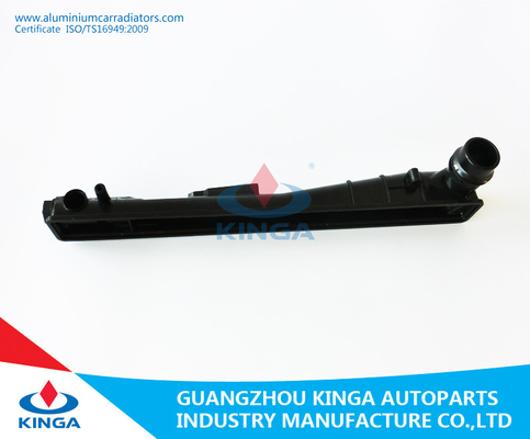 LEFT BMW Radiator Plastic Tank Durable Replacement Radiator Tanks 316 / 318i 98-02 MT supplier