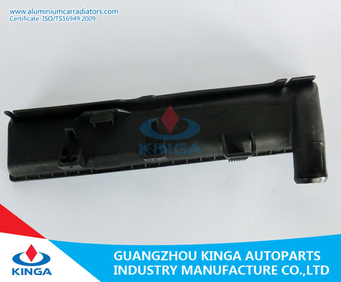 Benz Radiator Plastic Tank Left C CLASS W201 / 190E 2.3'82 AT 2016 supplier
