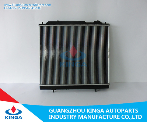 Mitsubishi Auto Mobile Aluminium Car Radiators Plastic Water Tank L400 / SPACE GEAR ' 94 supplier