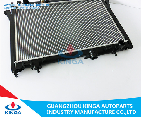 DMAX 12(2500CC) AT Aluminum Car Radiator for ISUZU Radiator Plastic Tank supplier