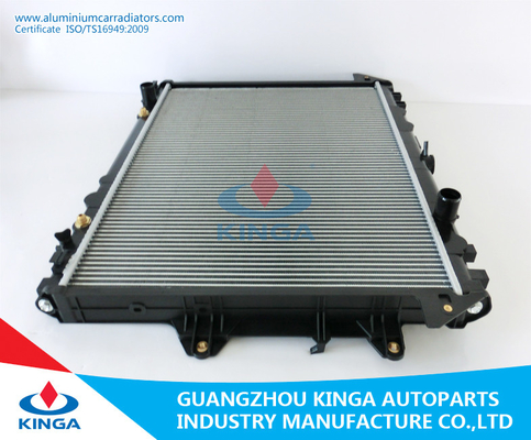 16400-0P060 / 16400-0P040 Aluminum Radiator For Toyota INNOVA VIGO'04 AT supplier