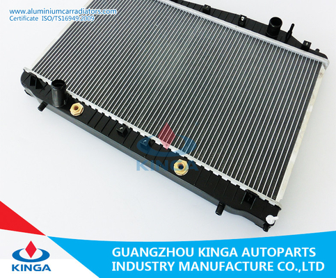 OEM 96278702 / 96328702 DAEWOO Aluminum Car Radiator For EVANDA / MAGNUS 2.0L 00 supplier