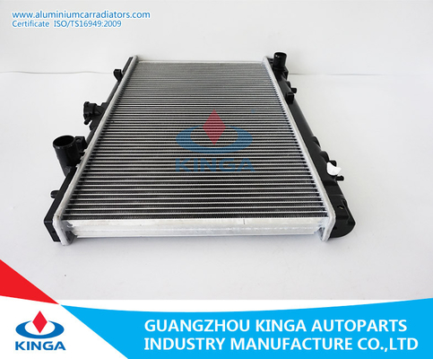 Aluminum Nissan Radiator L200 1996 2000 MT Auto Radiator Car Parts supplier