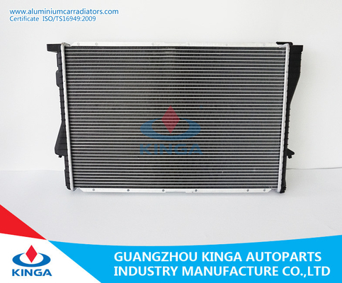 OEM 2246010 BMW Aluminium Car Radiators Of 728/735/740 I'98 7E38 MT supplier