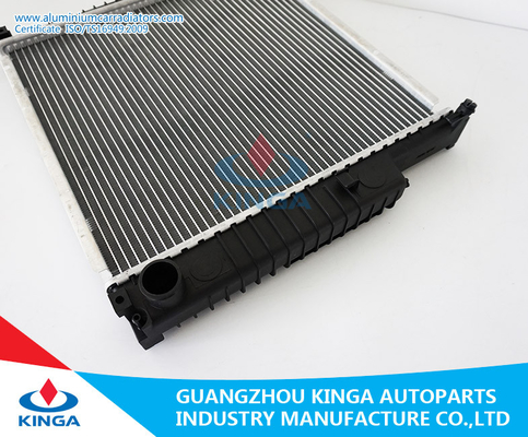 Cooling System Heat Exchanger Radiator Replacement For BMW 320I / 325I'87-00 E30 MT supplier