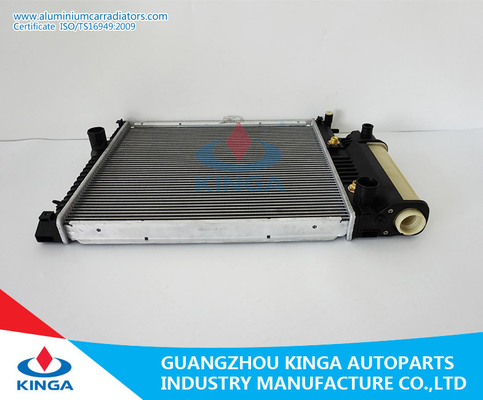 1468469/ 1719309 BMW Aluminum Radiator For 520I/ 525I'88-E34 AT Core Size 32mm supplier