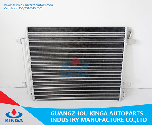 OEM 3C0820411B/D/F/H Auto Car AC Condenser For Volkswangen Magotan F160 supplier