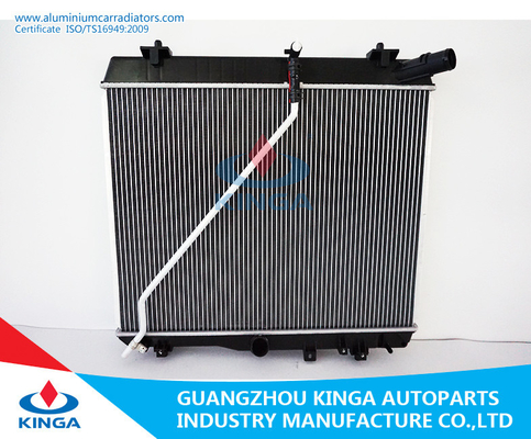 100% Tested Aluminum Toyota Radiator For 2014- HIACE/ QUANTUM 26mm Core Thickness supplier