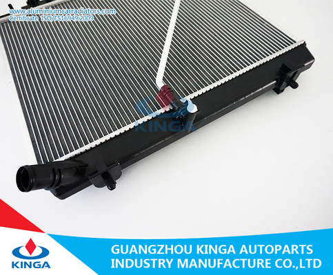 100% Tested Aluminum Toyota Radiator For 2014- HIACE/ QUANTUM 26mm Core Thickness supplier