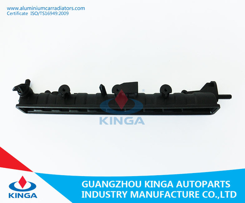 Suzuki Vitara'88-97 TD01 Radiator Plastic Tank  17700-56B01radiator inlet tank supplier