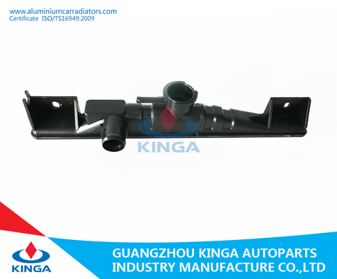 Plastic Top tank radiator for SUZUKI VITARA'97-AT supplier