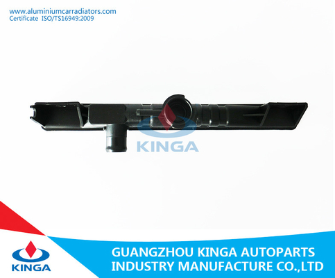 Plastic Top tank radiator for SUZUKI VITARA'97-AT supplier