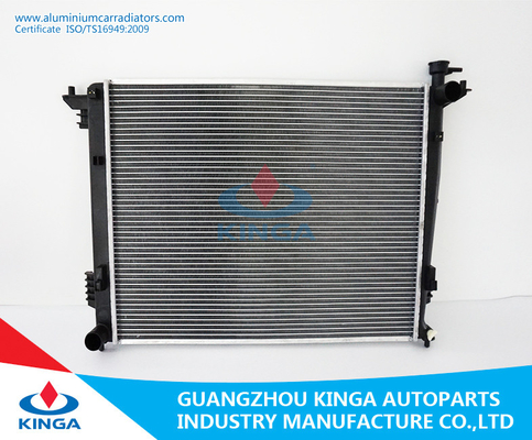 For HYUNDAI TUCSON 2011 / KIA SPORTAGE 2009 -MT 25310-2S550 Aluminum Car Radiators supplier