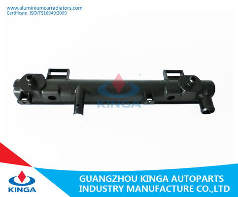 Plastic Water Tank for Auto Radiator Tank Parts SUZUKI ALTO 2012 MT supplier