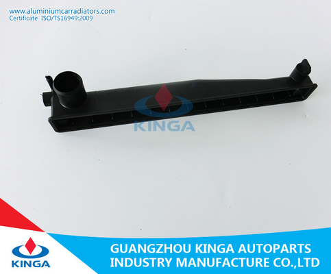 Radiator plastic tank for LEGACY'90-91 BC5 material PA66 OEM 45199-AA180 supplier