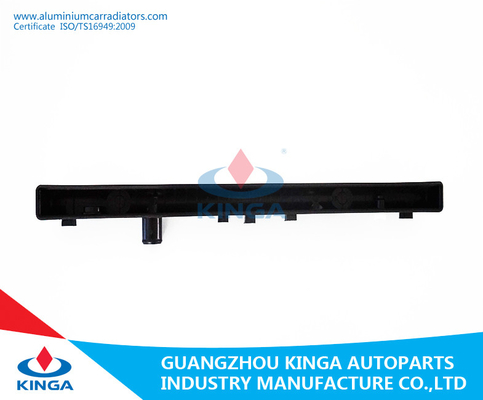 48*736 mm Radiator Plastic Tank Outlet Plastic Water Tank For Mitusbishi Space Runner '91-At supplier