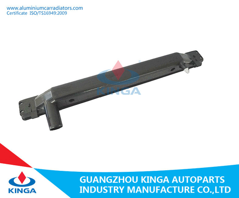 Toyota LandCruiser'95-98 FZJ80 AT Auto Radiator Parts Plastic radiator tank replacement supplier